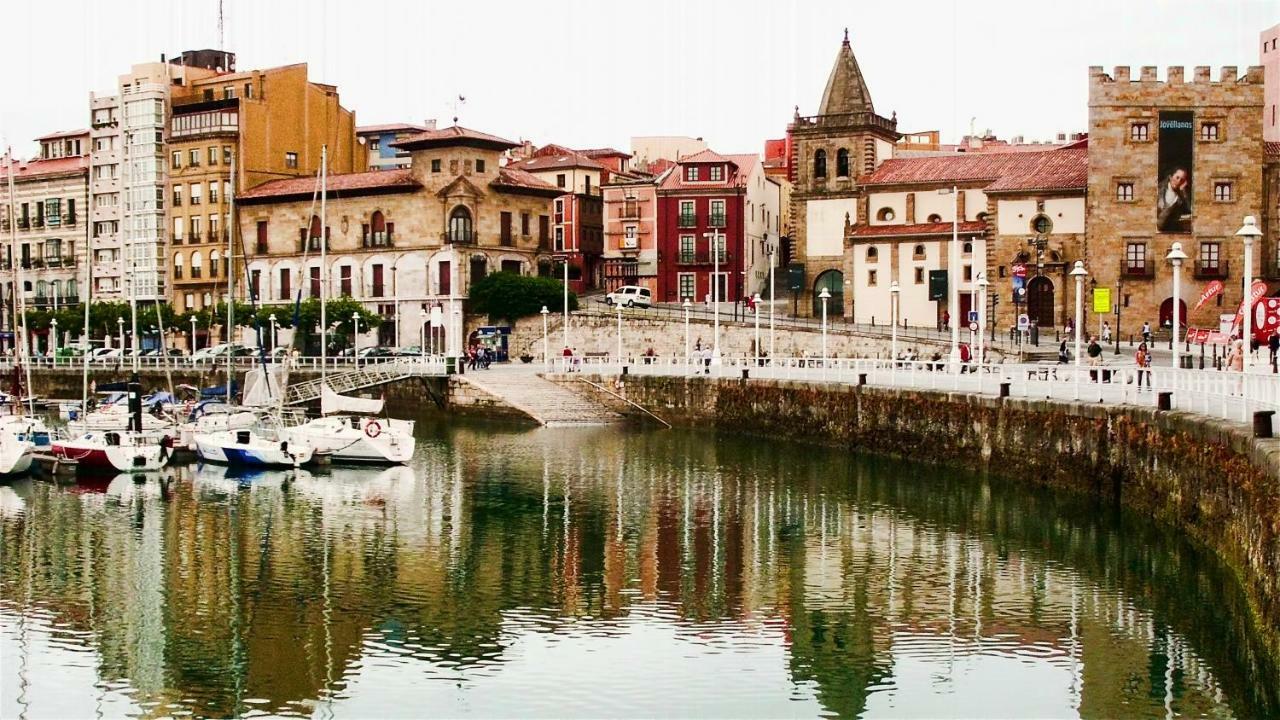 The Old Palace Tower / La Torre Del Palacion 쿠딜레로 외부 사진